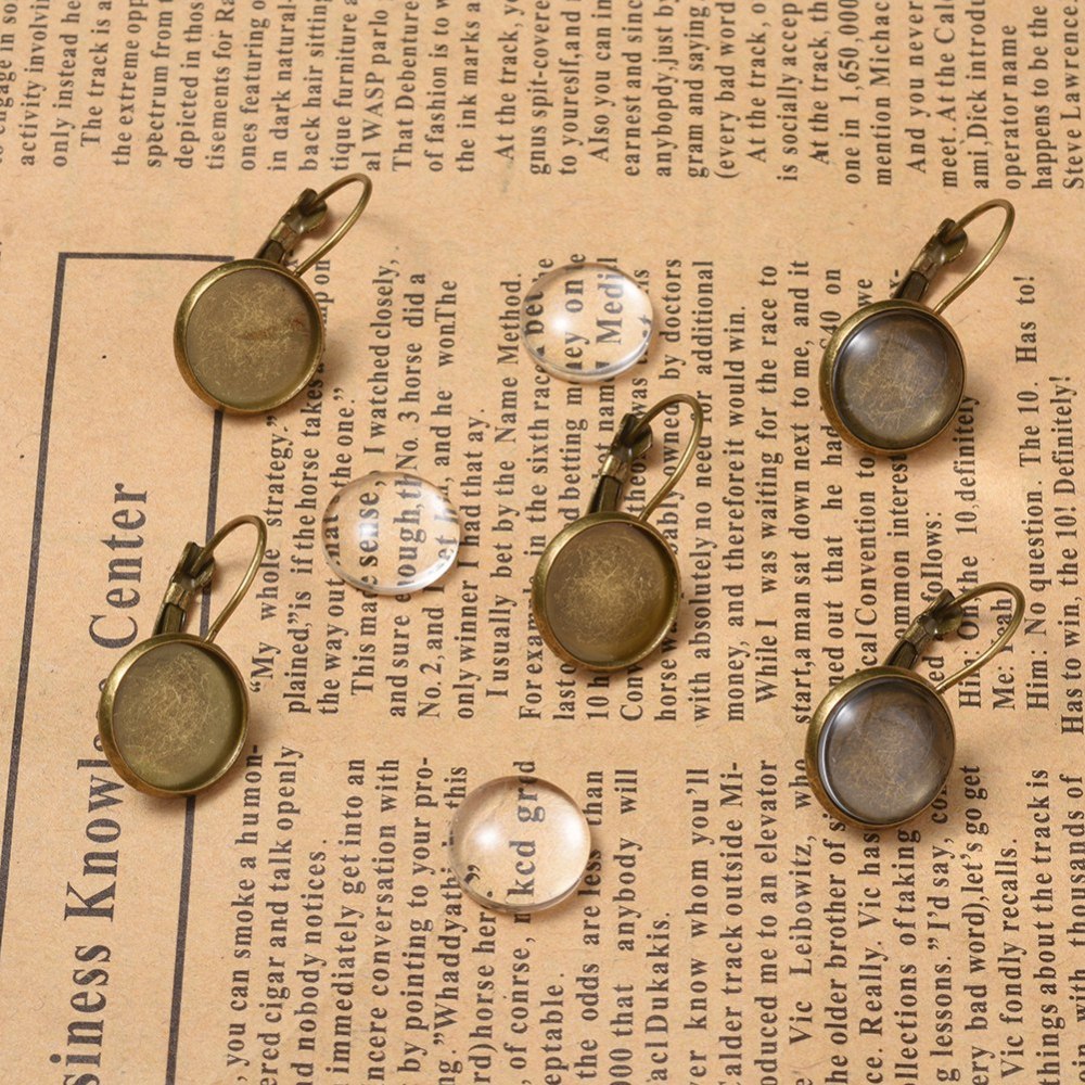 Ear Wires w. Glass Dome (2) - Ancient Gold