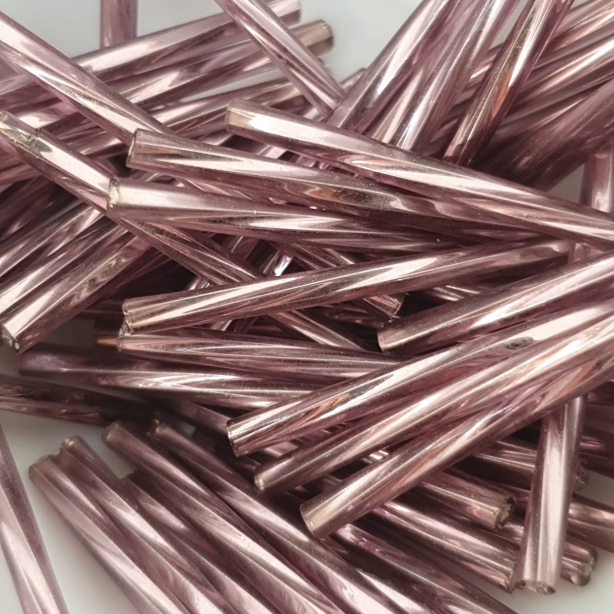 30mm Twisted Bugle Light Amethyst Silverlined - 15g Tube (Czech)