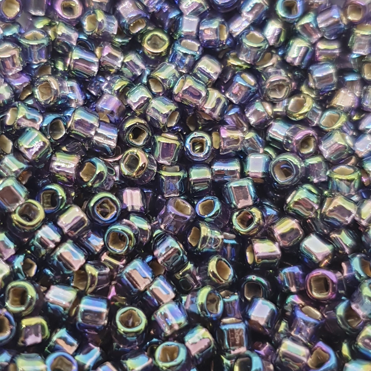 8/0 (#639sr) Amethyst Rainbow Silverlined - 22g Tube