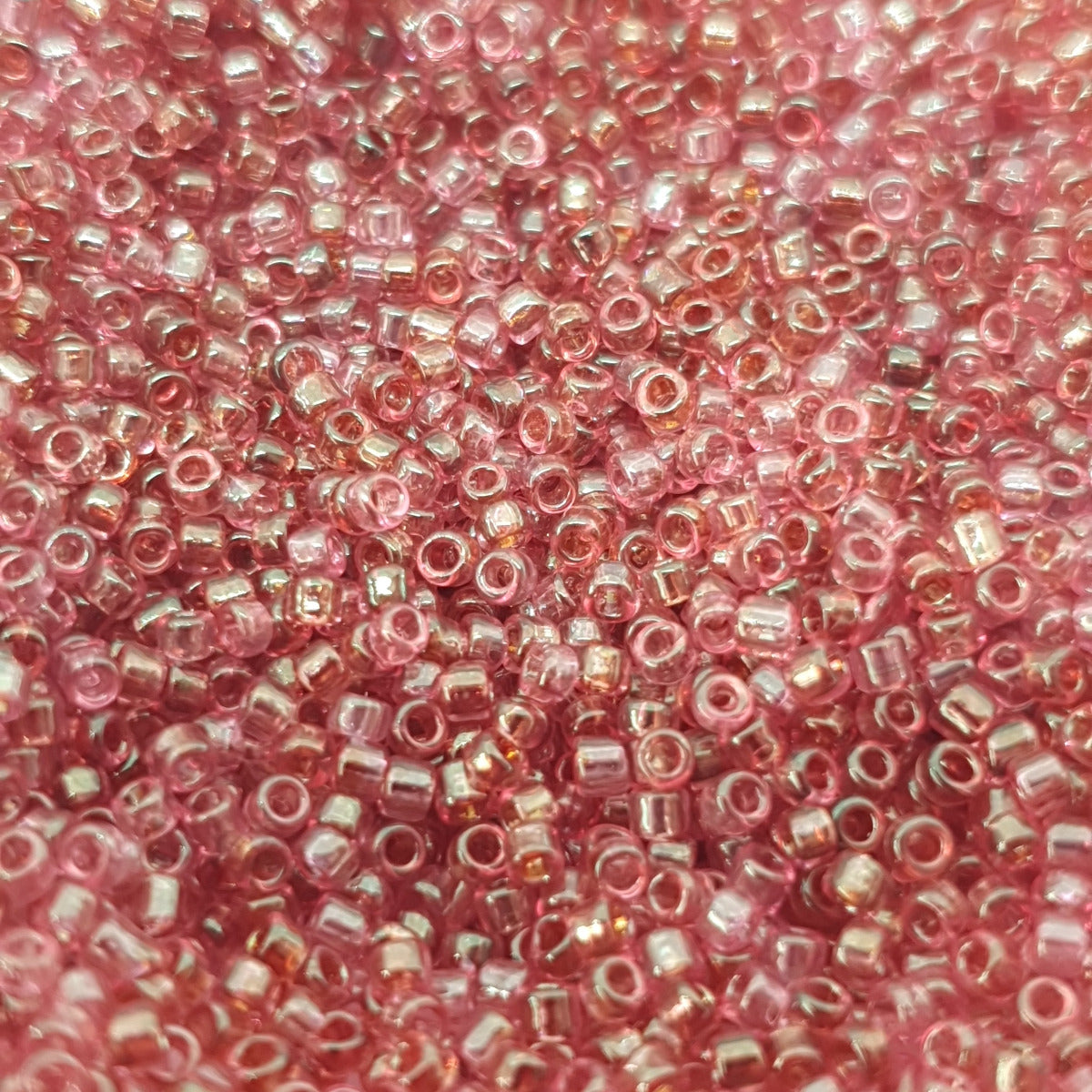 15/0 (#823) Cinnamon Lustre - 8.2g Tube