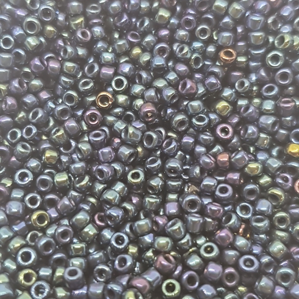 12/0 (#905) Blue Iris - 24g Tube