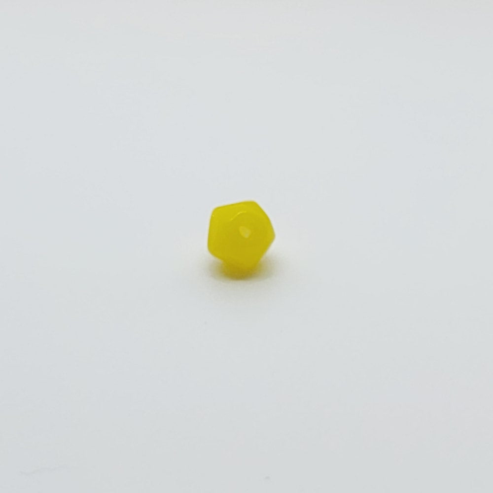 5mm Facet Round (250) - Yellow Opaque - Vintage Czech Glass Beads