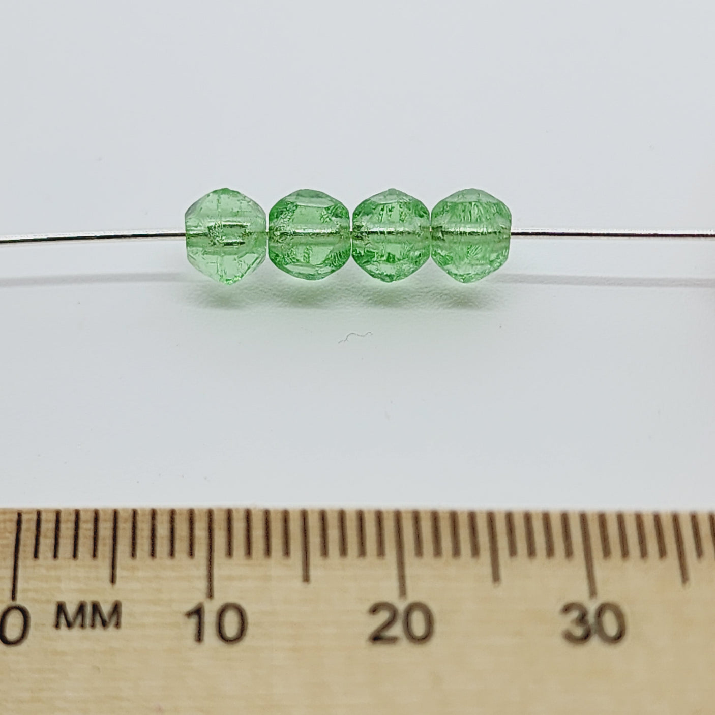 6mm Facet Round (25) - Peridot - Vintage Czech Glass Beads