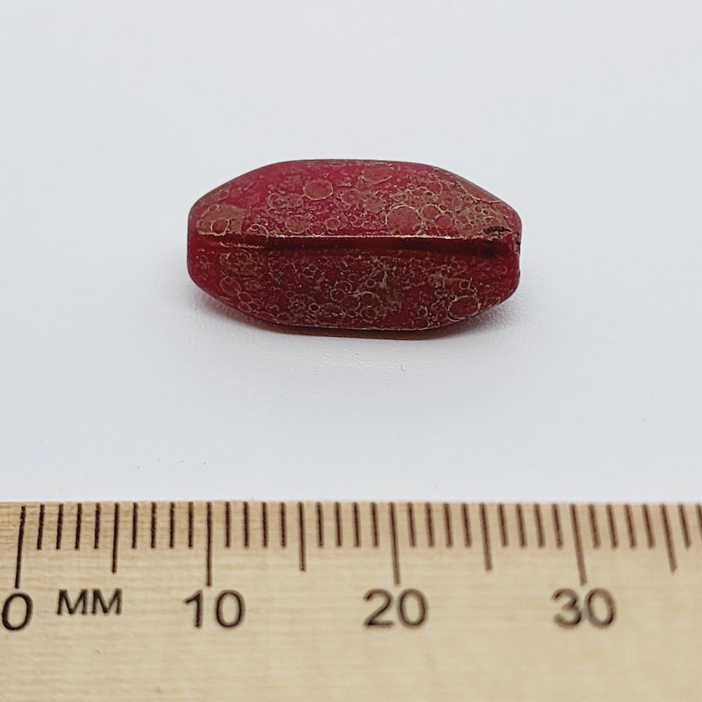 21x8mm Oval (10) - Red Opaque w. Gold Lustre & Crackle Finish - Vintage Czech Glass Beads