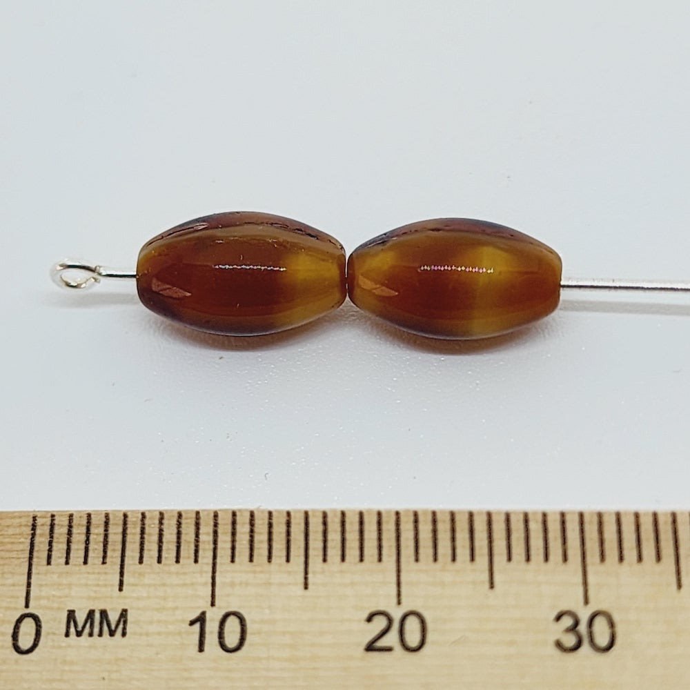 12x7mm Rice (25) - Caramel Toffee Swirl - Vintage Czech Glass Beads