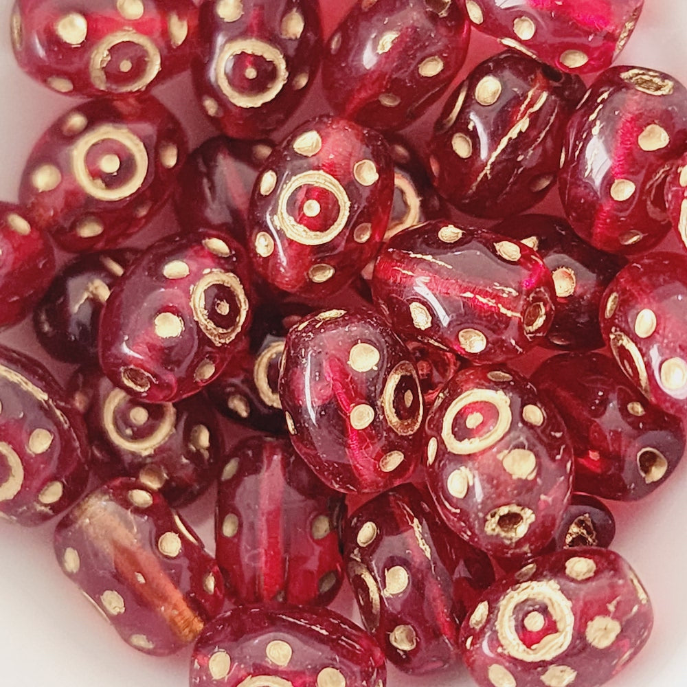 9x7mm Oval (25) - Red Transparent w. Gold - Vintage Czech Glass Beads