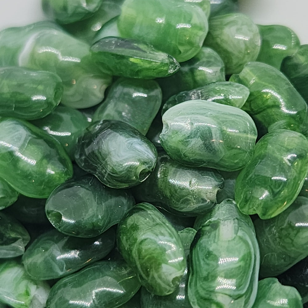 10x7mm Rice Chip (50) - Jade - Gemstone Look Vintage Lucite Beads