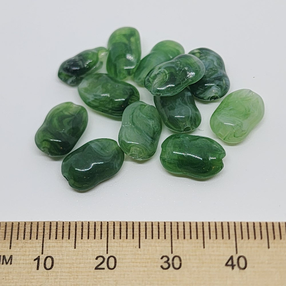 10x7mm Rice Chip (50) - Jade - Gemstone Look Vintage Lucite Beads
