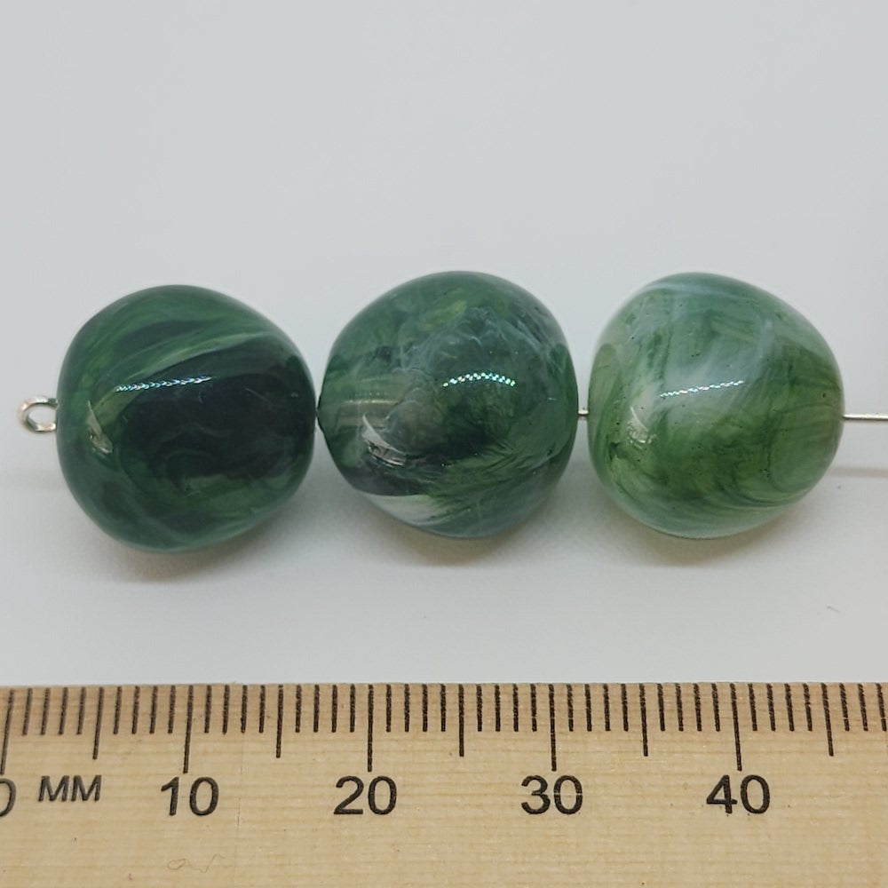 15mm Nut (10) - Jade - Gemstone Look Vintage Lucite Beads