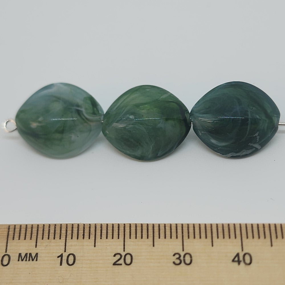15mm Ellipse (25) - Jade - Gemstone Look Vintage Lucite Beads