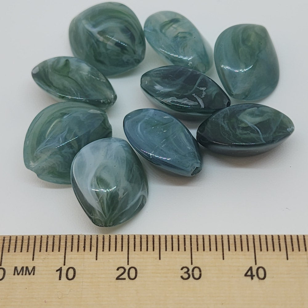 15mm Ellipse (25) - Jade - Gemstone Look Vintage Lucite Beads