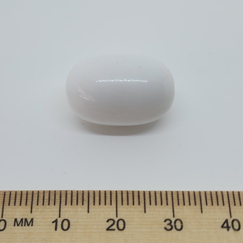 22mm Capsule Vintage Lucite Beads (10) - White