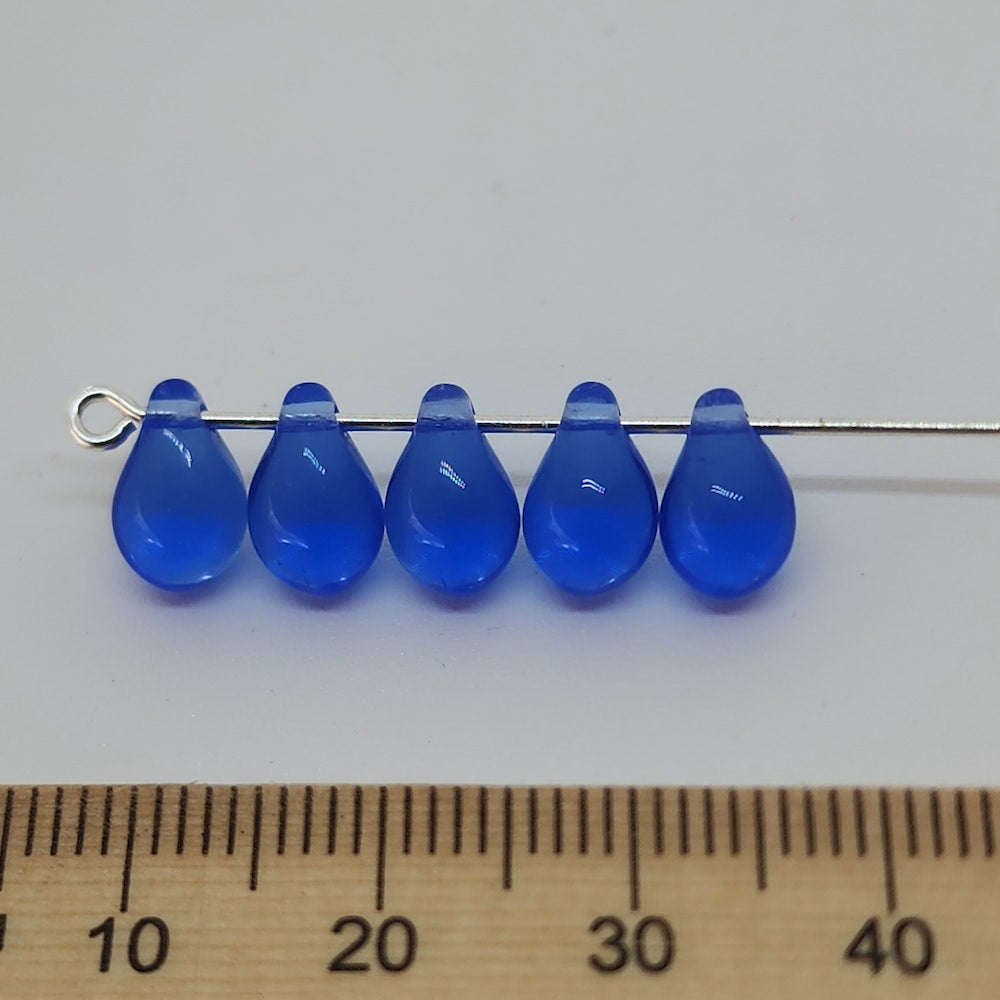 8x5mm Teardrop Oval (25) - Sapphire Blue Transparent - Vintage Czech Glass Beads