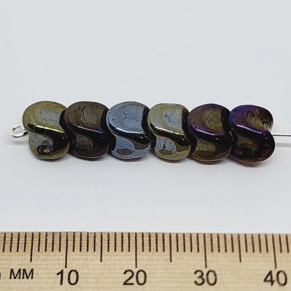 7x9mm Twist (10) - Iris - Vintage Czech Glass Beads