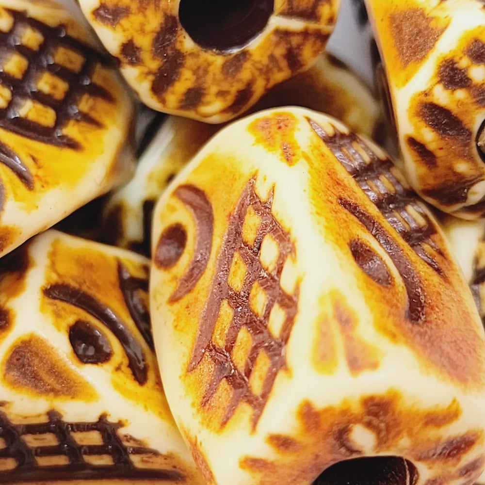 23x15mm Rectangle (10) - Brown/Cream - Persian Look Vintage Beads