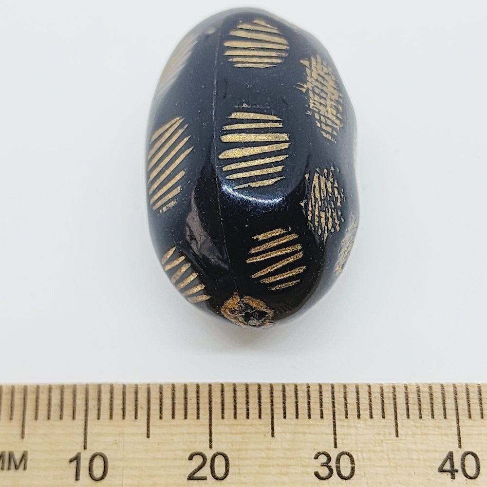 27x18mm Oval Vintage Lucite Beads (10) - Black w. Gold