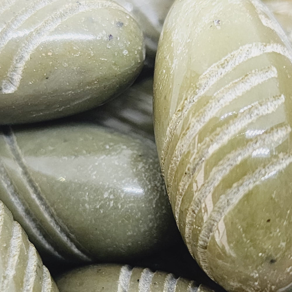 30x15mm Bullet (5) - Khaki - Bakelite Vintage Beads