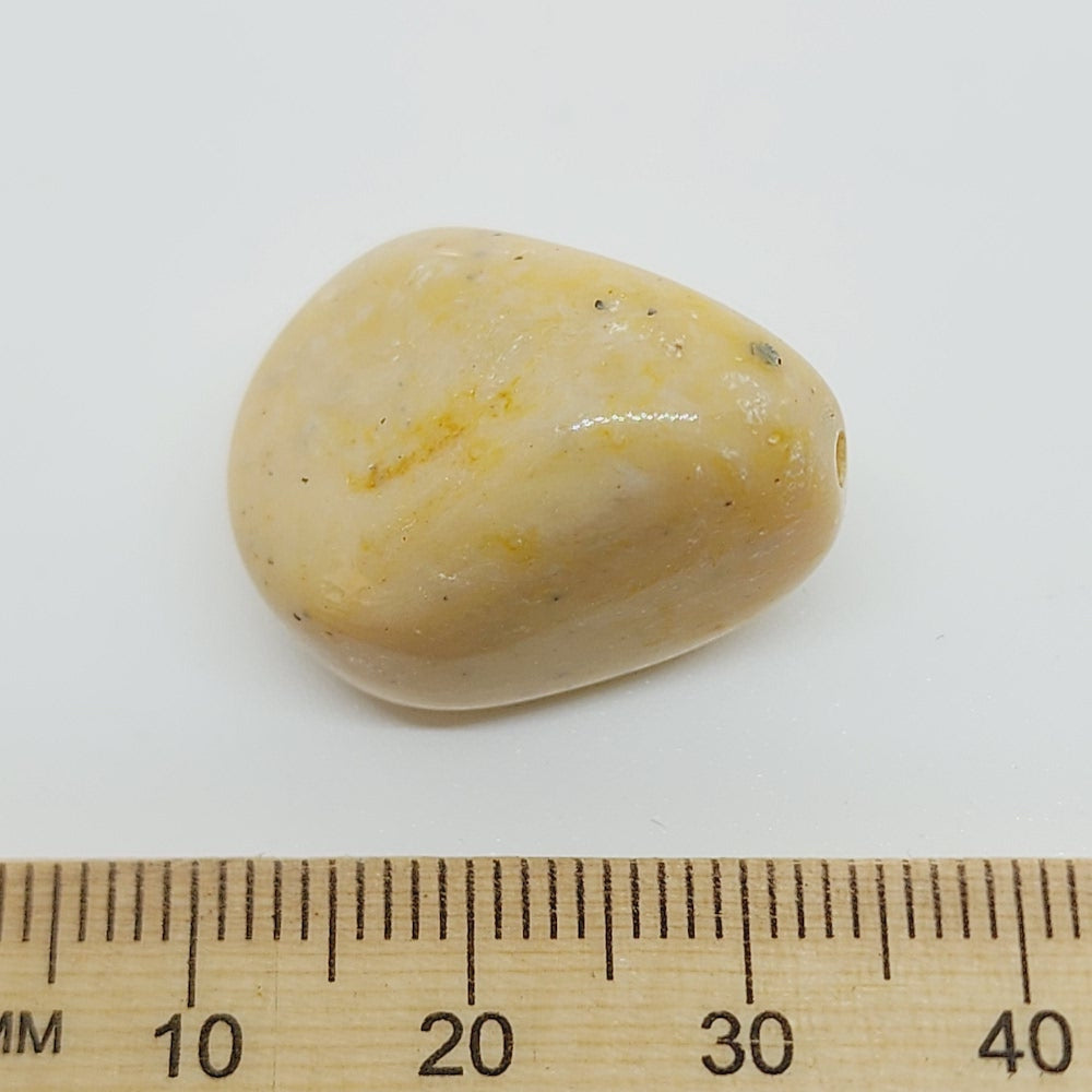 23.5x18 Nugget (10) - Pebble - Bakelite Vintage Beads