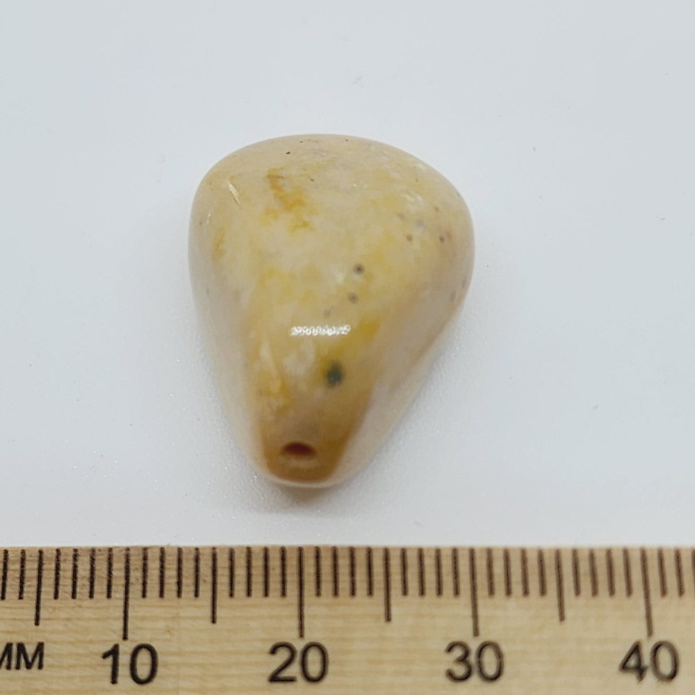 23.5x18 Nugget (10) - Pebble - Bakelite Vintage Beads