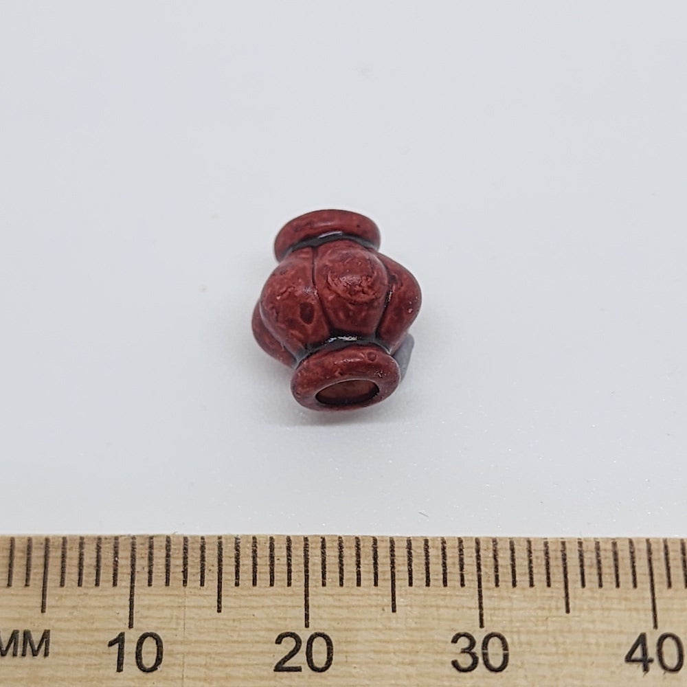11.5x10.5mm Fluted Bicone (25) - Mahogany - Vintage Wood Stained Look Beads