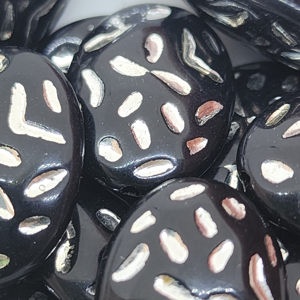 25x18mm Flat Oval (10) - Black - Vintage Lucite Beads