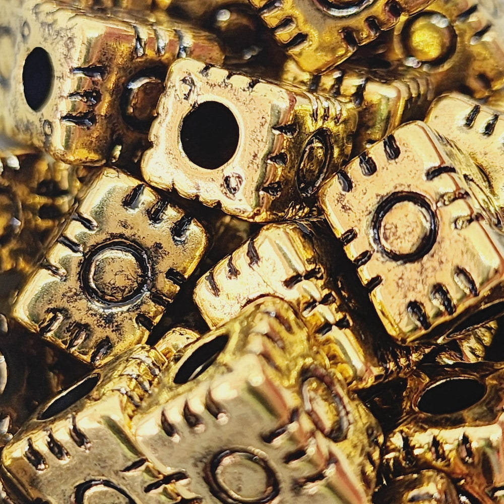 11x8.5mm Block (10) - Antique Gold - Vintage Metalised Beads