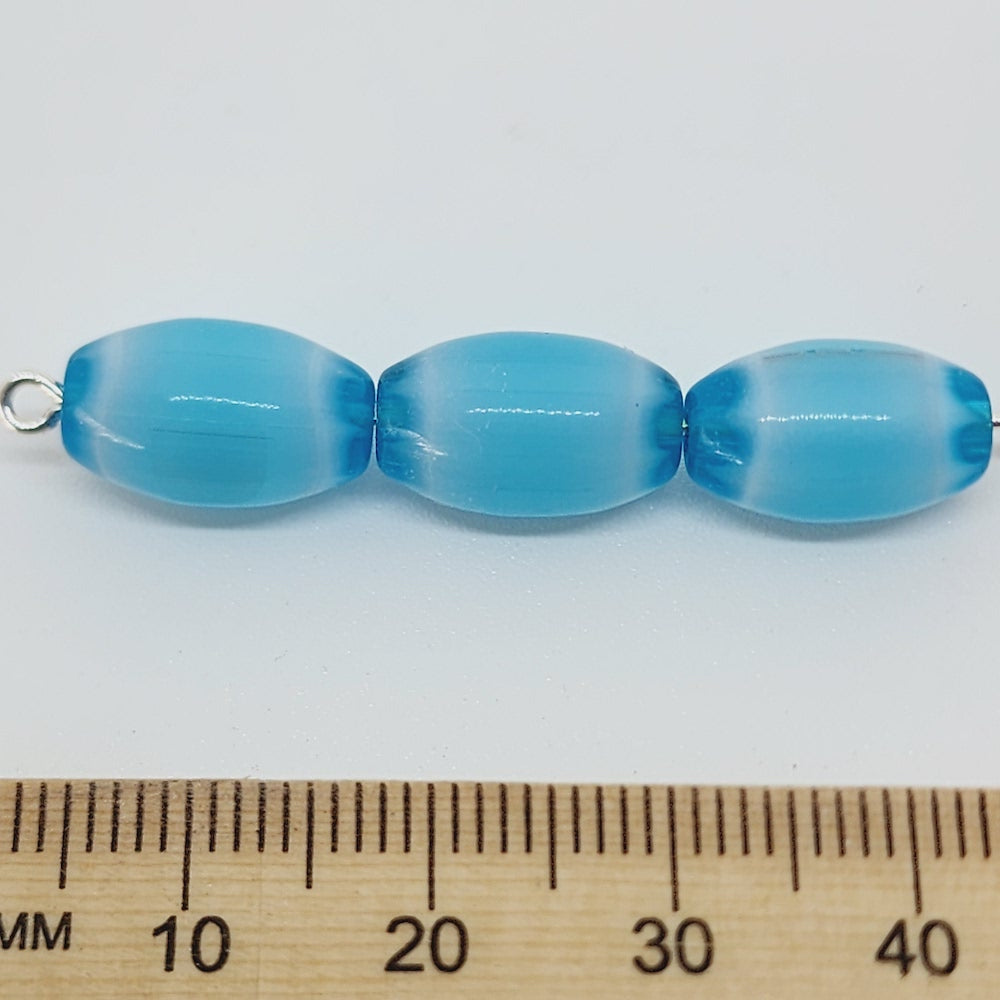 13x8~9mm Oval (10) - Aqua & White - Vintage Chevron Glass Beads