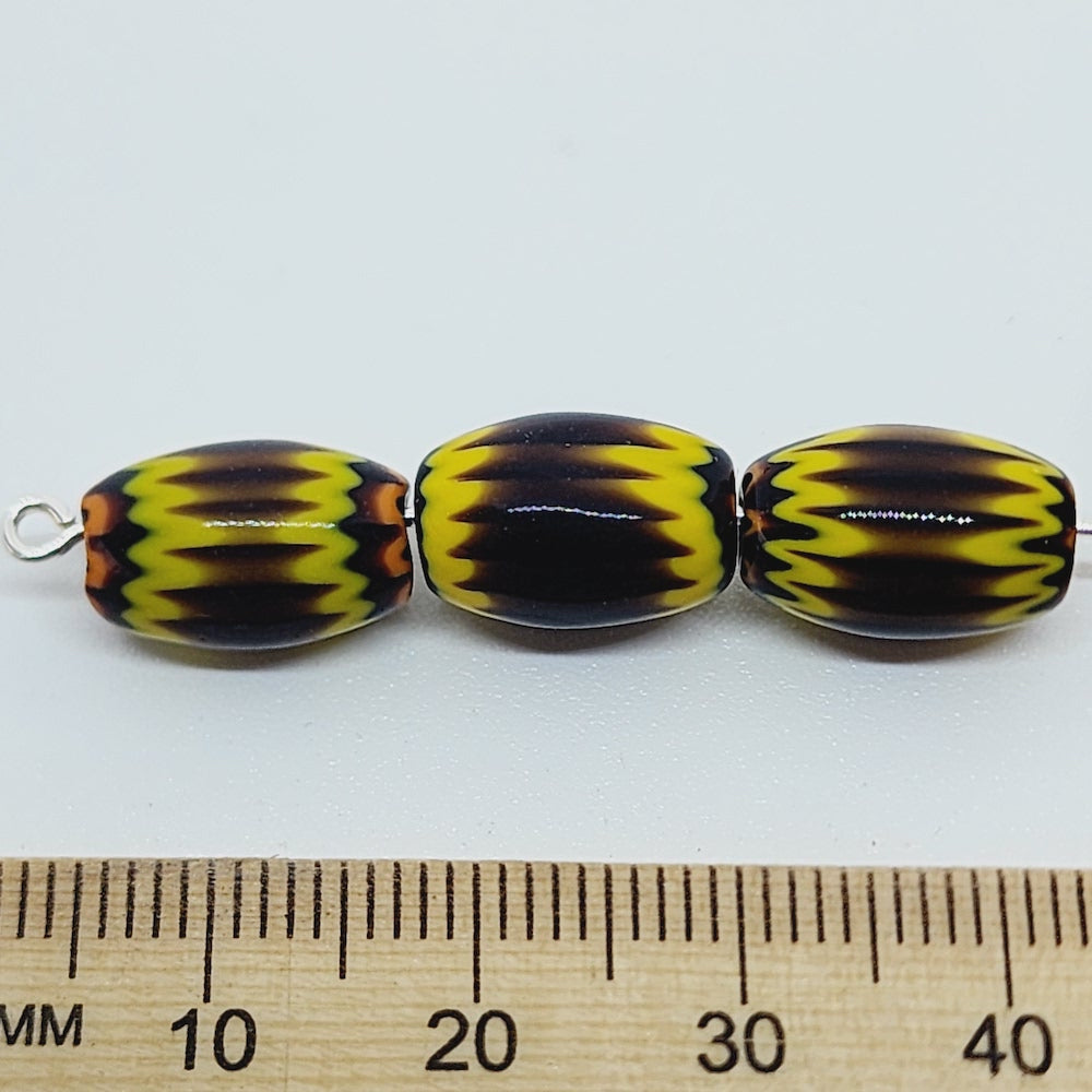 13x8~9mm Oval (10) - Aubergine & Yellow - Vintage Chevron Glass Beads