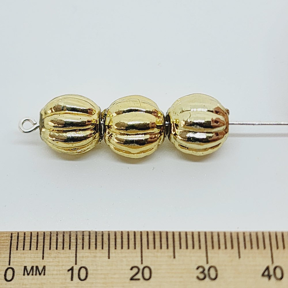10mm Onion (50) - Gold - Vintage Metalised Beads