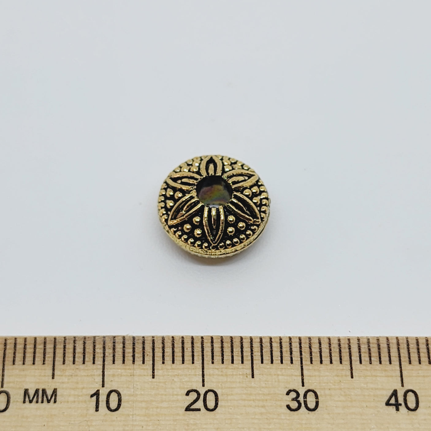 13x7mm UFO (10) - Antique Gold - Vintage Metalised Beads