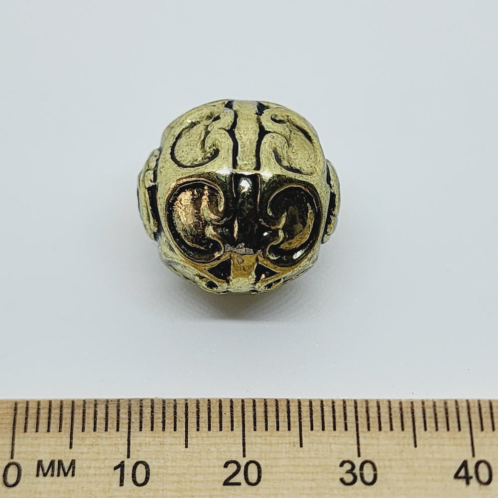 18mm Round (10) - Antique Gold - Vintage Metalised Beads