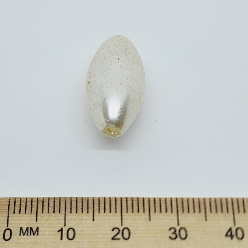 23x12mm Rice (10) - Cream - Vintage Acrylic Pearls