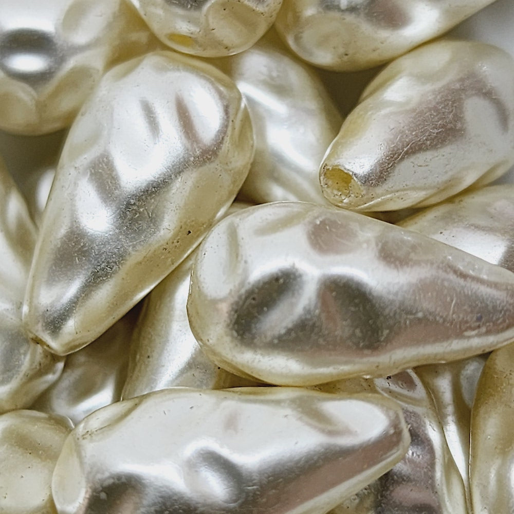 22x12mm Baroque Teardrop (10) - Cream - Centre Drilled -Acrylic Vintage Pearls