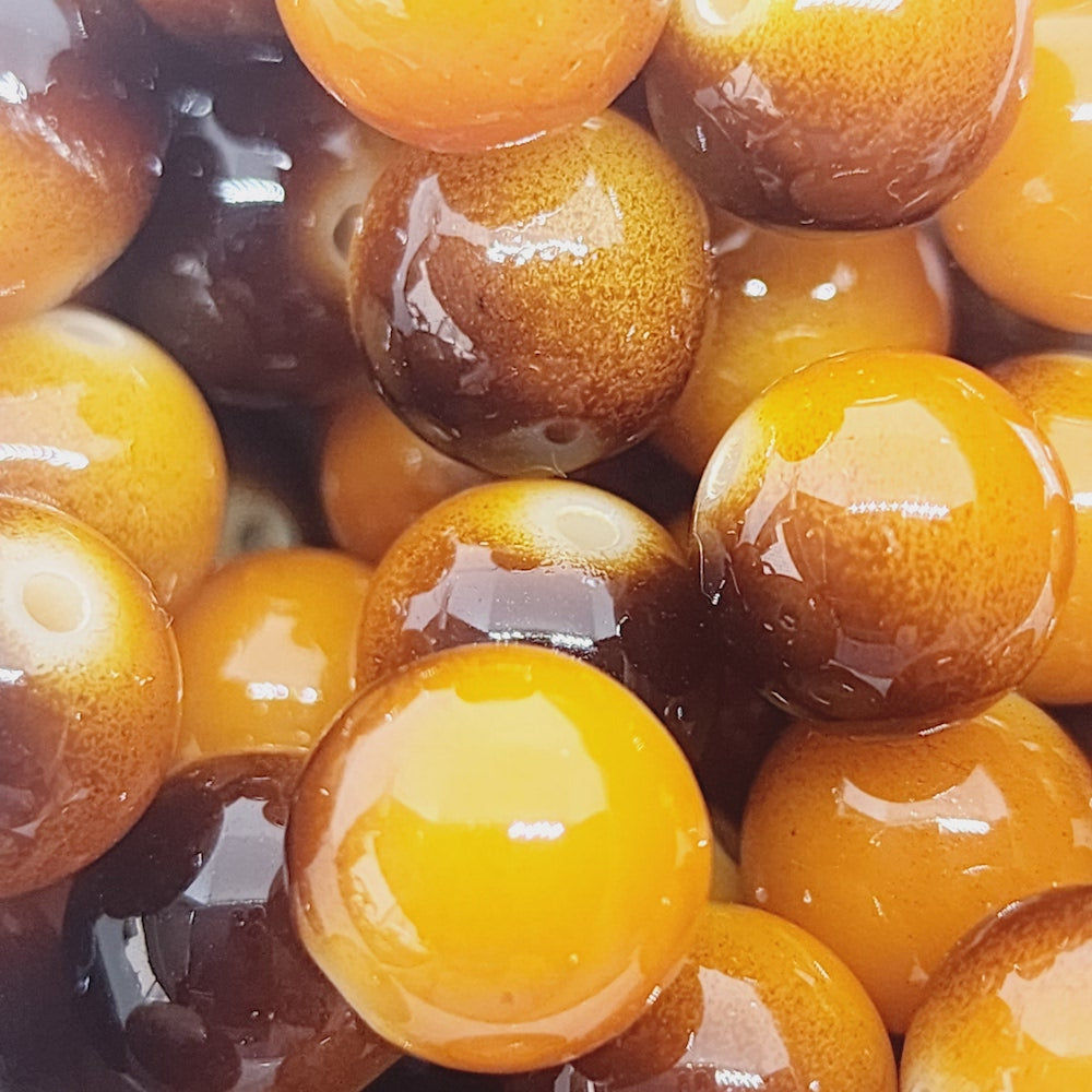 10mm Round (25) - Tan/Black - Vintage Lucite Beads