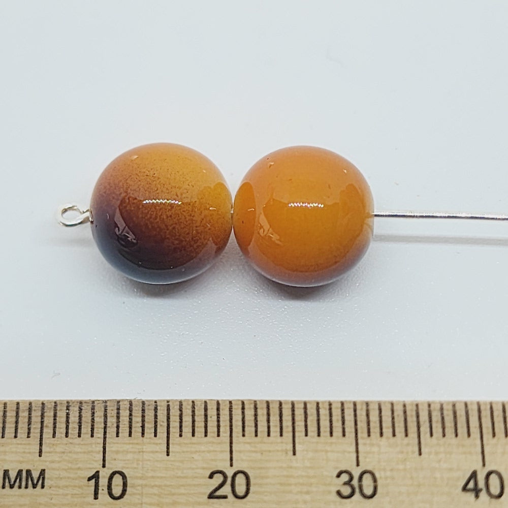 12mm Round (25) - Tan/Black - Vintage Lucite Beads