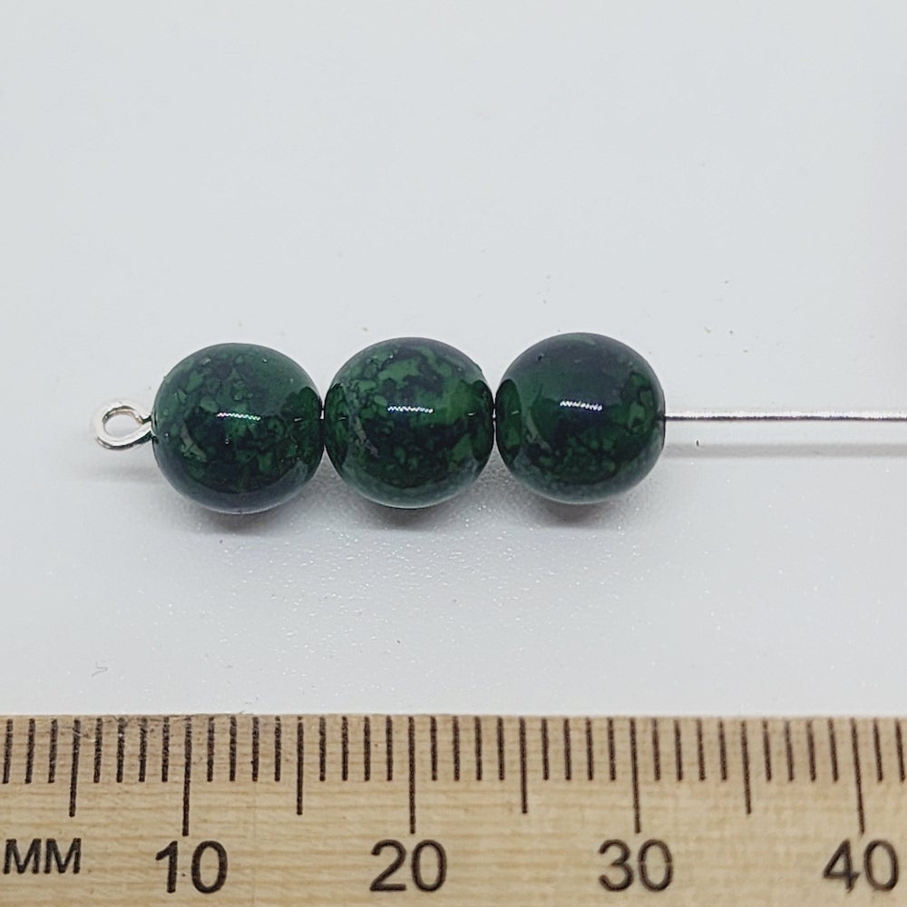 8mm Round (25) - Dark Green Bubble Glaze over Green - Vintage Lucite Beads