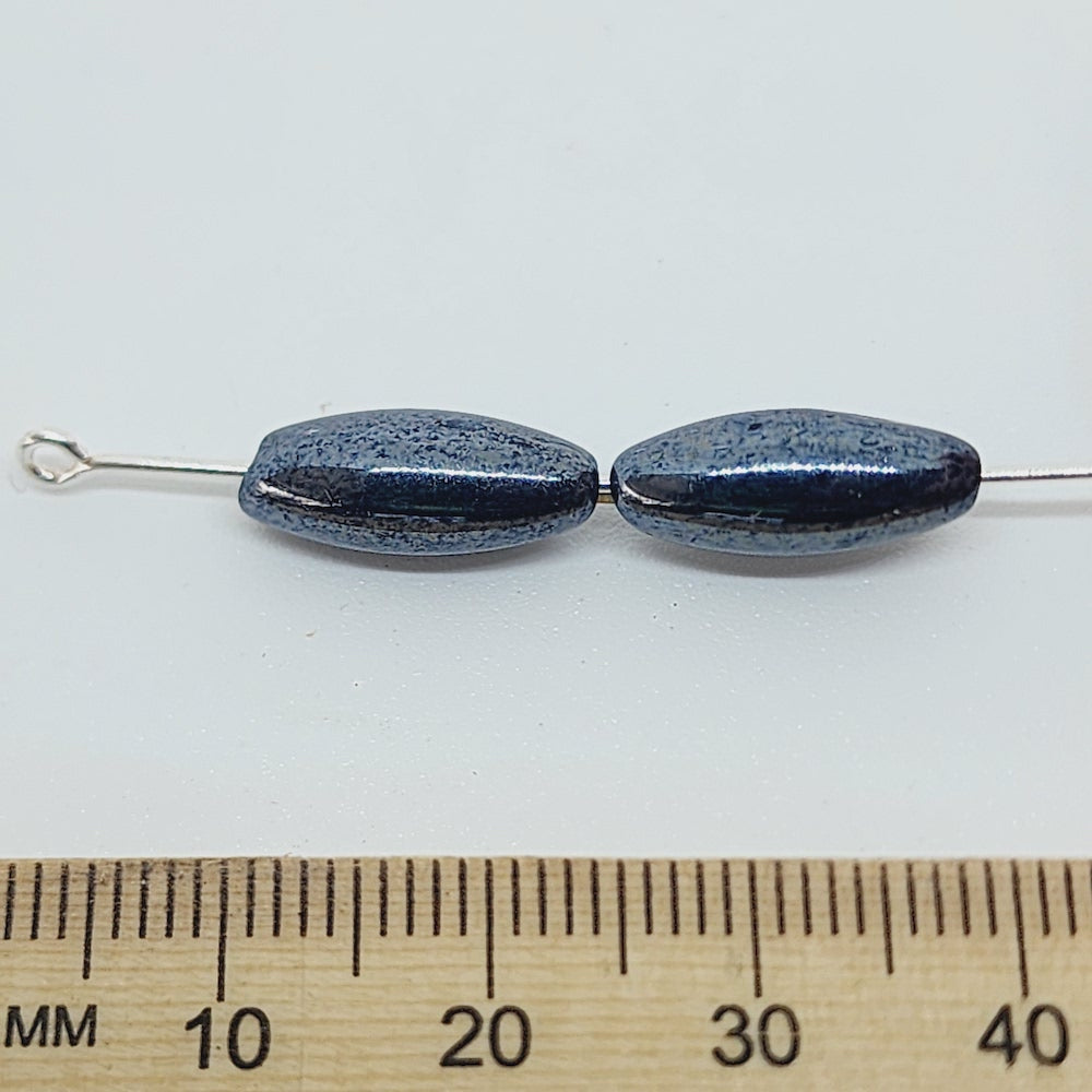 15x5mm Torpedo Czech Glass Beads (10) - Gunmetal Lustre - Bead Shack