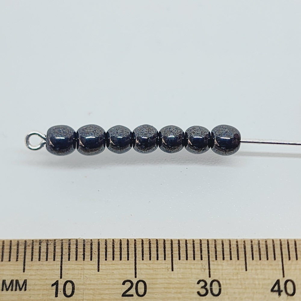 4mm Round (50) - Gunmetal Lustre - Vintage Czech Glass Beads