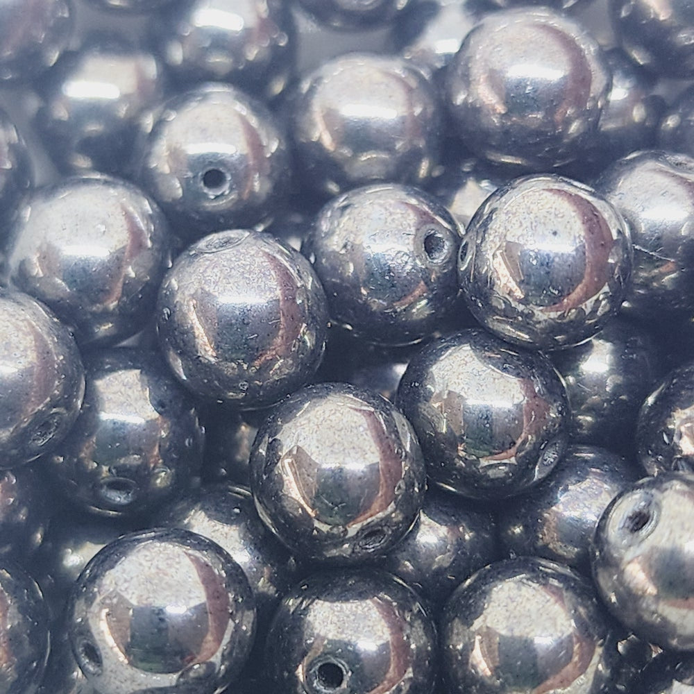 8mm Round (10) - Gunmetal Lustre - Vintage Czech Glass Beads