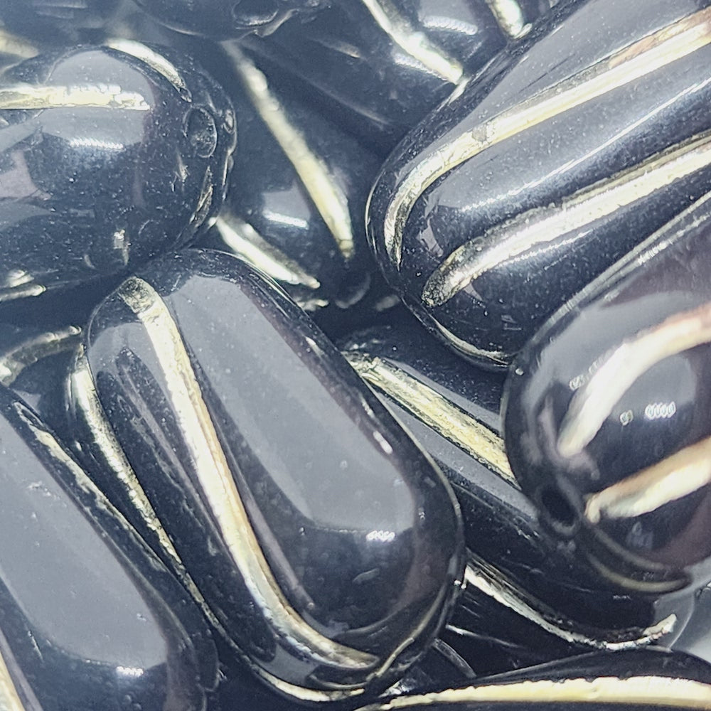 21x13mm Rectangle Pillow (10) - Black w. Silver - Vintage Lucite Beads