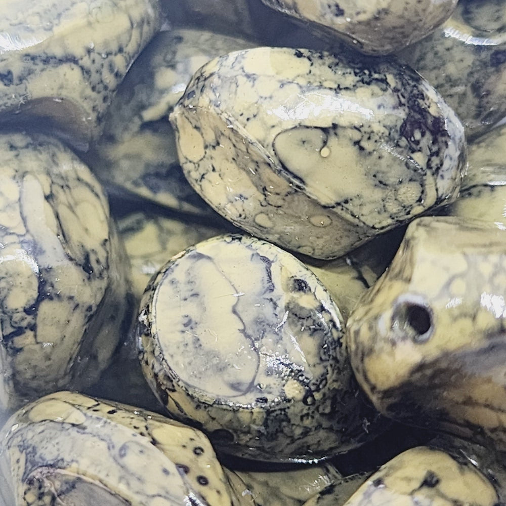 18x15mm Pinched Oval (25) - Khaki - Pottery Look Lucite Beads - Glossy