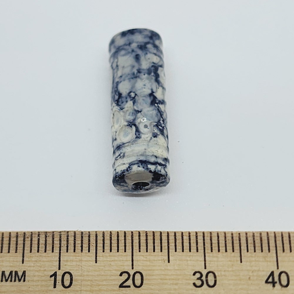 25x8mm Tube (50) - White/Grey - Pottery Look Lucite Beads - Glossy