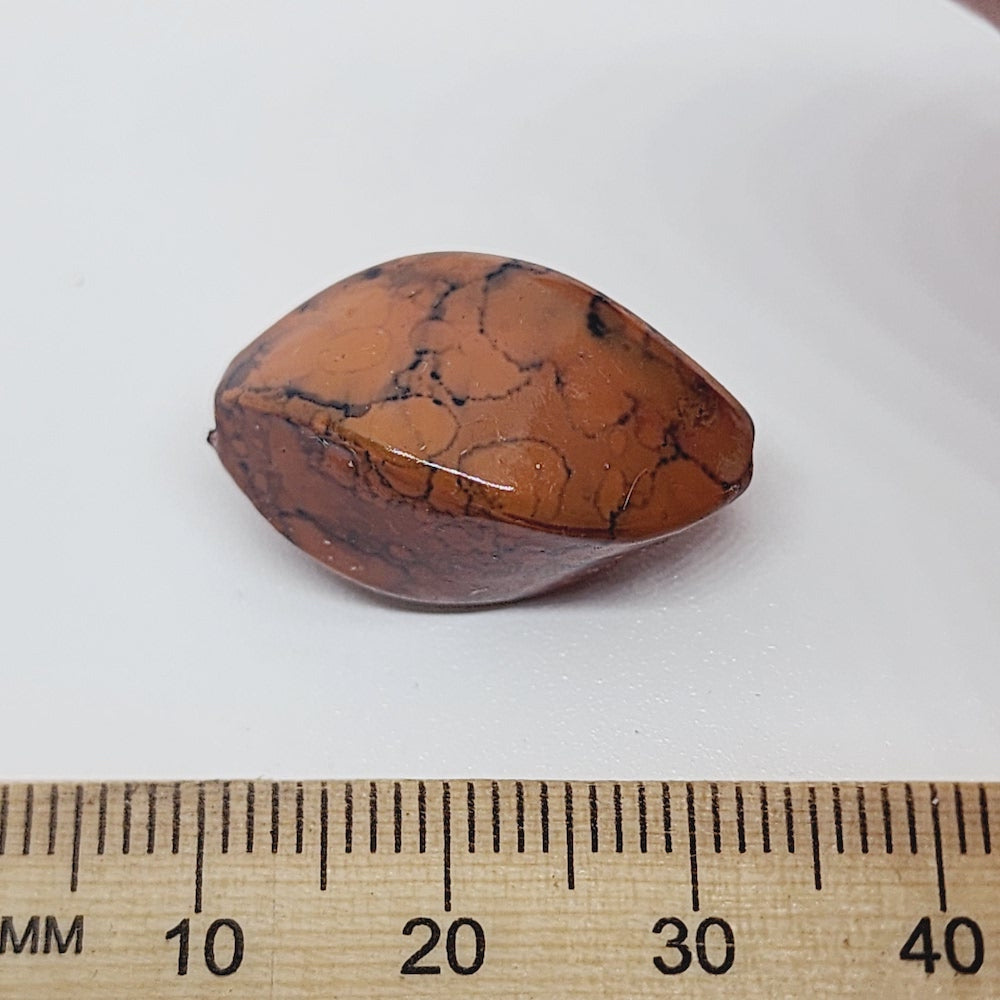 23x16mm Twisted Oval (25) - Medium Brown - Pottery Look Lucite Beads - Glossy