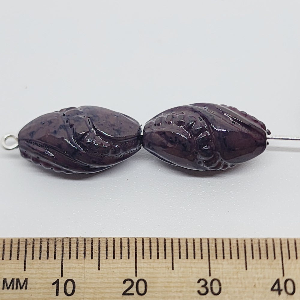 18x19mm Twist (25) - Dark Brown - Pottery Look Lucite Beads - Glossy