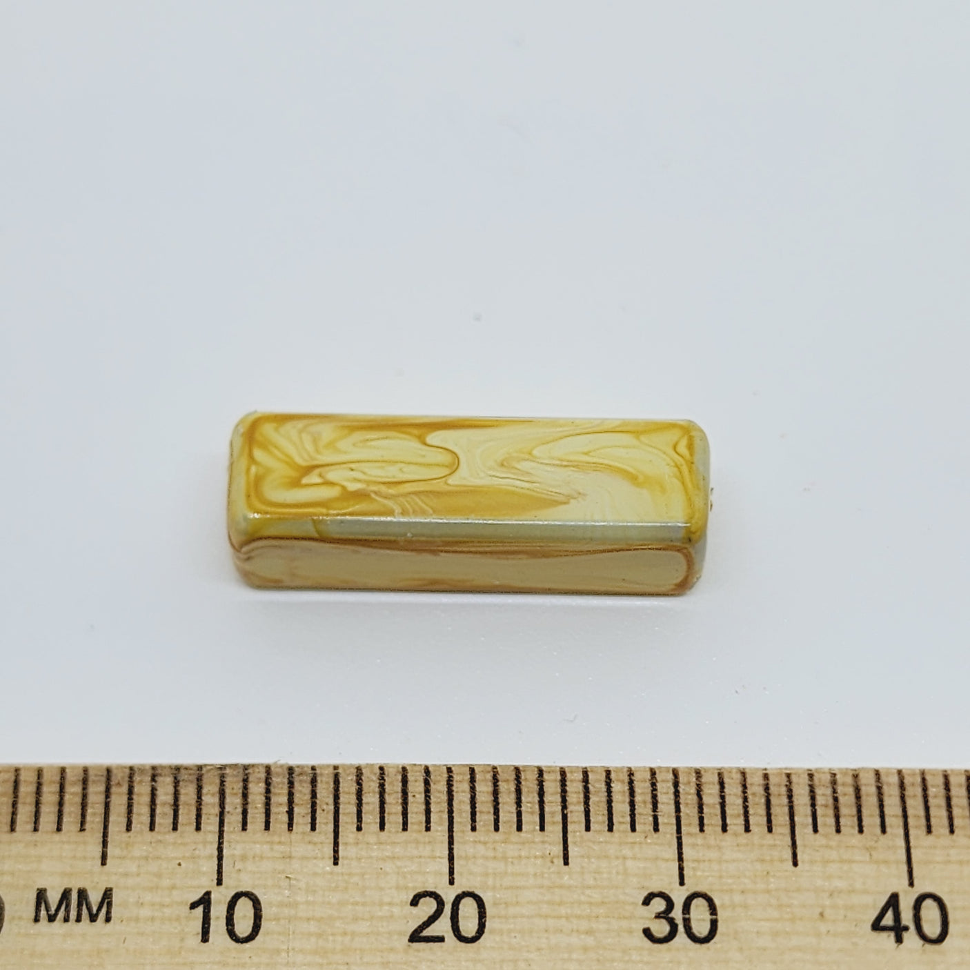 23x7mm Rectangular Tube (25) - Cream - Vintage Wood Veneer Marbled Effect Beads