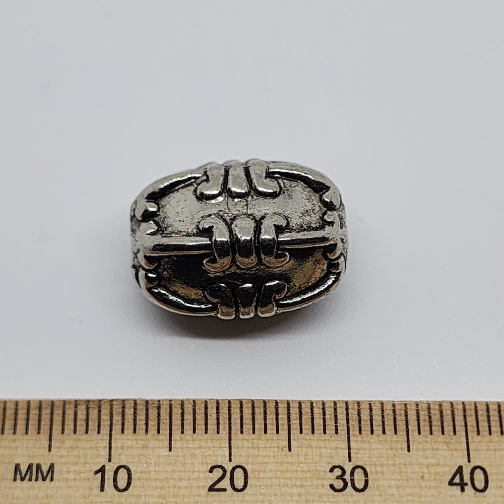19x14~15mm Barrel (10) - Antique Silver - Vintage Metalised Beads