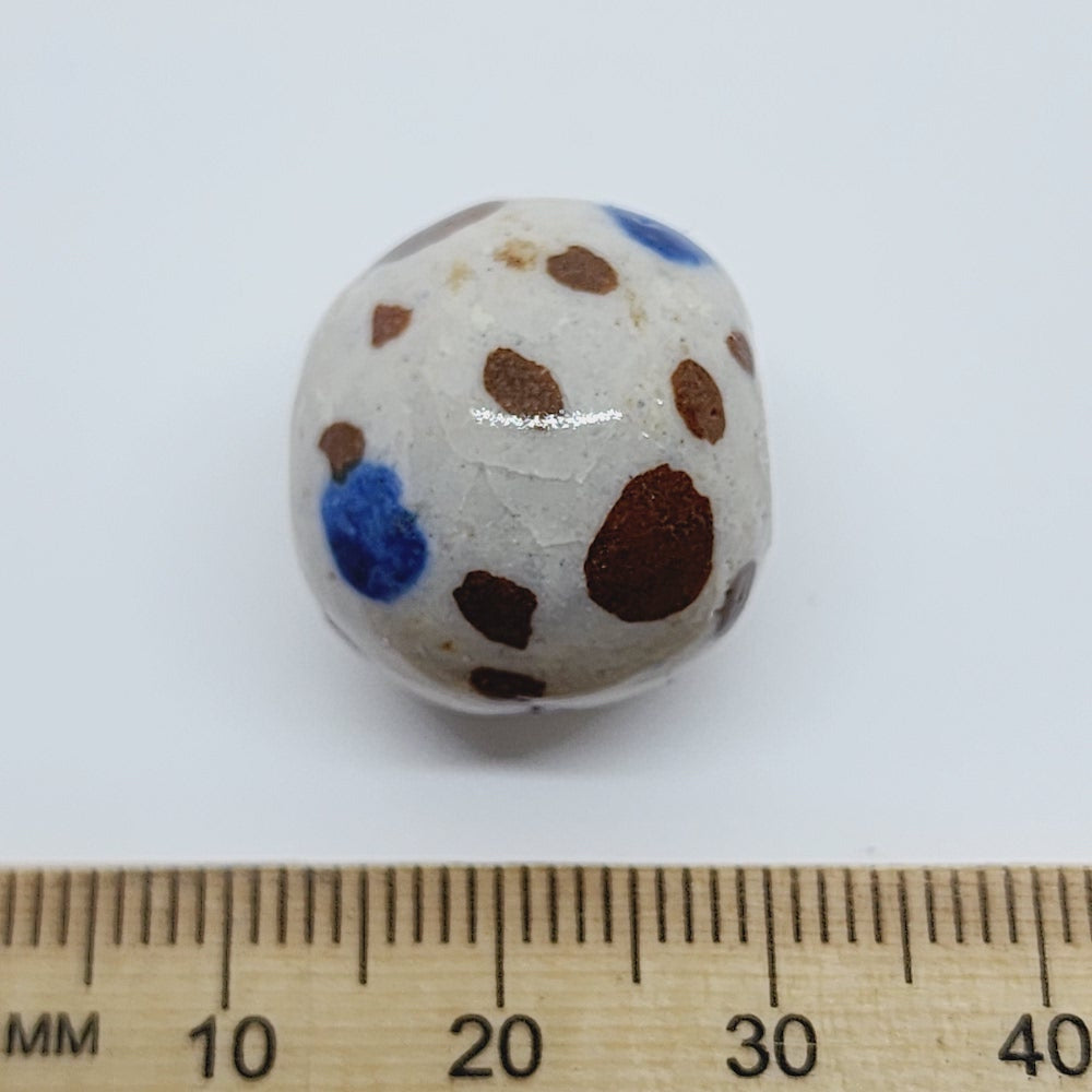 20mm Round (5) - White/Brown/Blue - Ceramic Vintage Replica Trade Beads