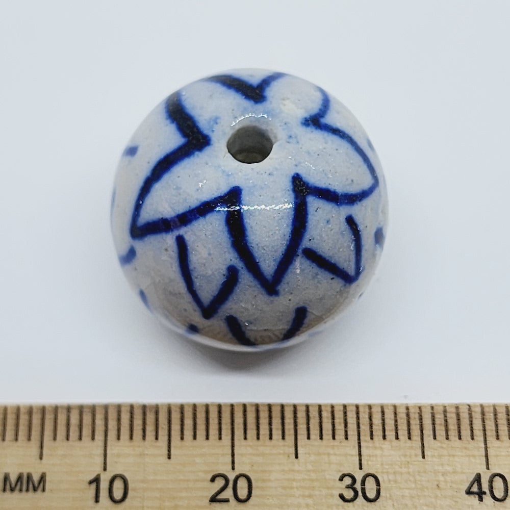 20x23mm Round (5) - White/Blue - Ceramic Vintage Replica Trade Bead