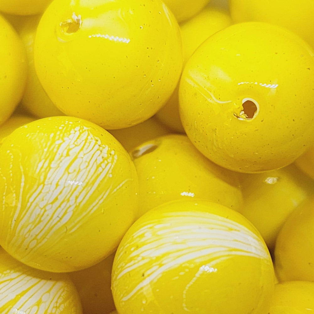 14mm Round (25) - Yellow - Vintage Pastel Marbled Effect Beads