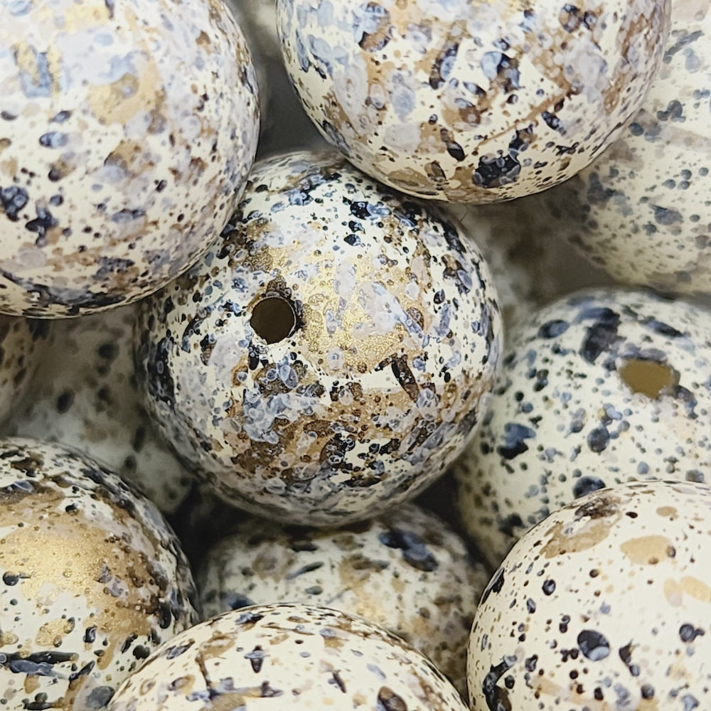 16mm Round (10) - Cream - Matte Metallic Speckled Vintage Beads